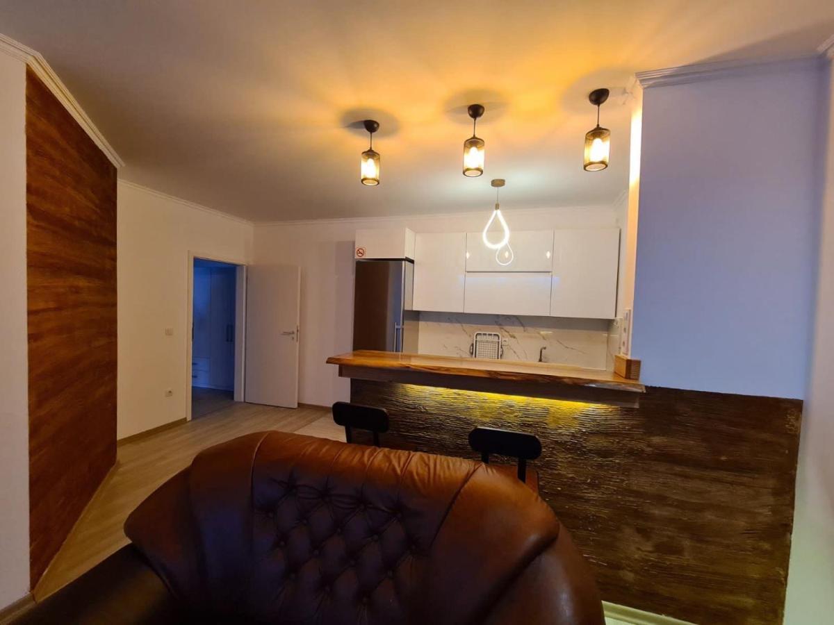Prishtina Escape Apartments Pristina Eksteriør bilde