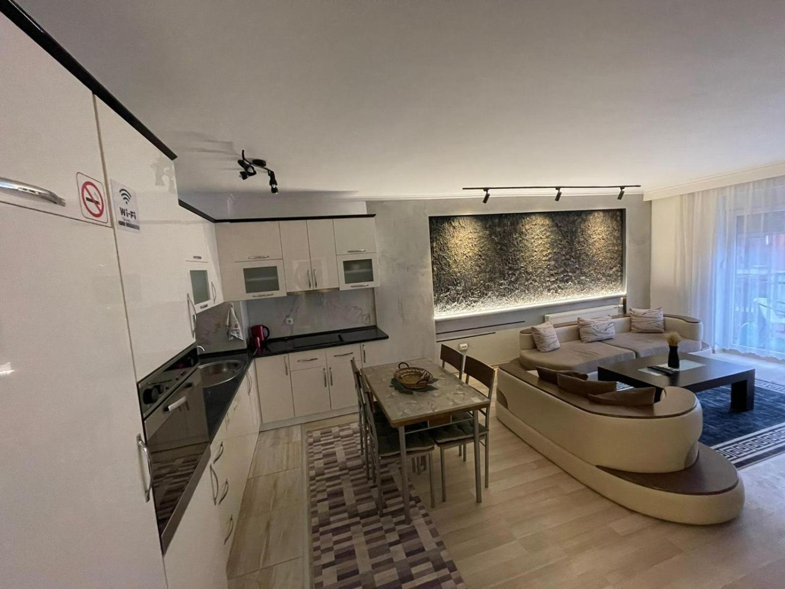 Prishtina Escape Apartments Pristina Eksteriør bilde
